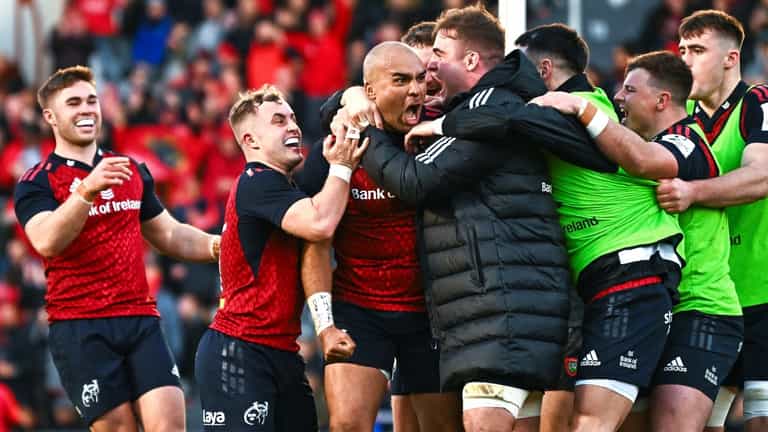 Jack Crowley and four Munster teammates send Six Nations message in Toulon win Jack Crowley and four Munster teammates send Six Nations message in Toulon win