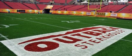 Two college football teams were served a ridiculous mountain of food at pre-game dinner