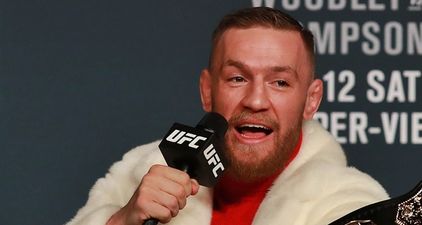 Conor McGregor has been granted a boxing licence